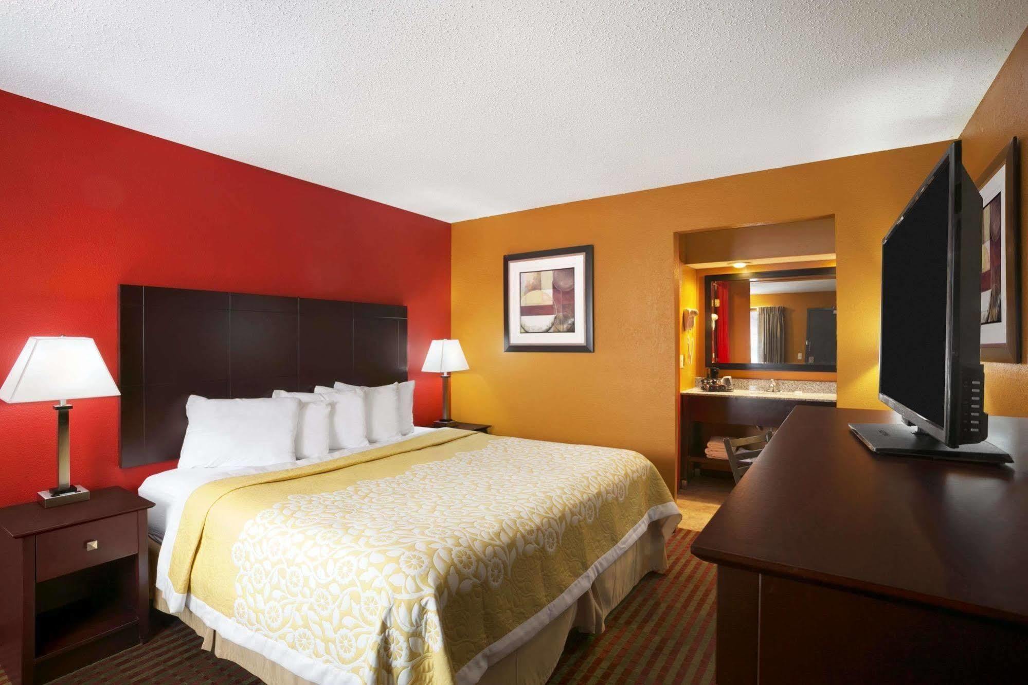 Days Inn By Wyndham Liberty/Ne Kansas City Экстерьер фото